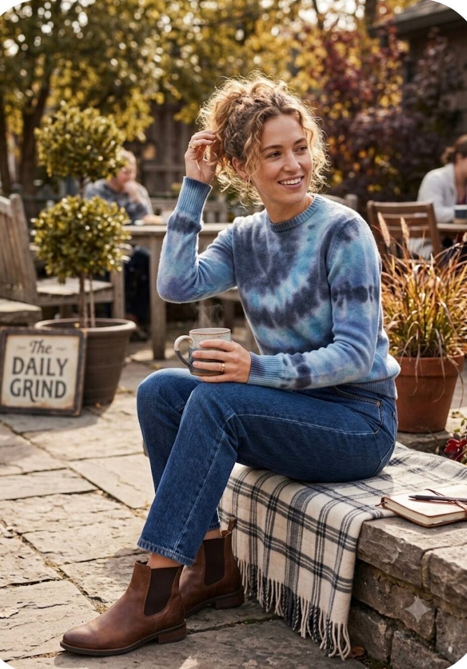 Harden Swirl Crew Cashmere Sweater in Blue Swirl Tie Dye XXS Unisex